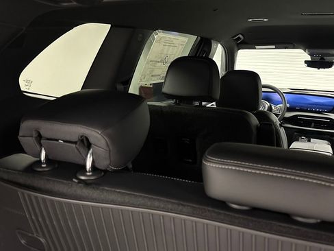 New 2026 Buick Enclave Sport Touring w/ Power Package image 18