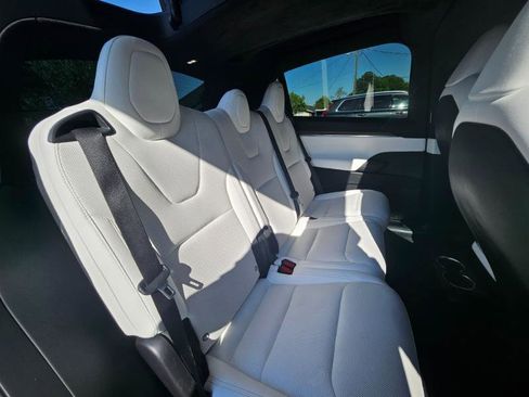 Used 2023 Tesla Model X image 65