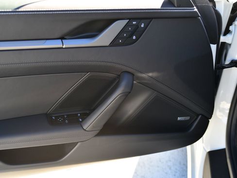 Certified 2026 Porsche 911 Carrera image 17