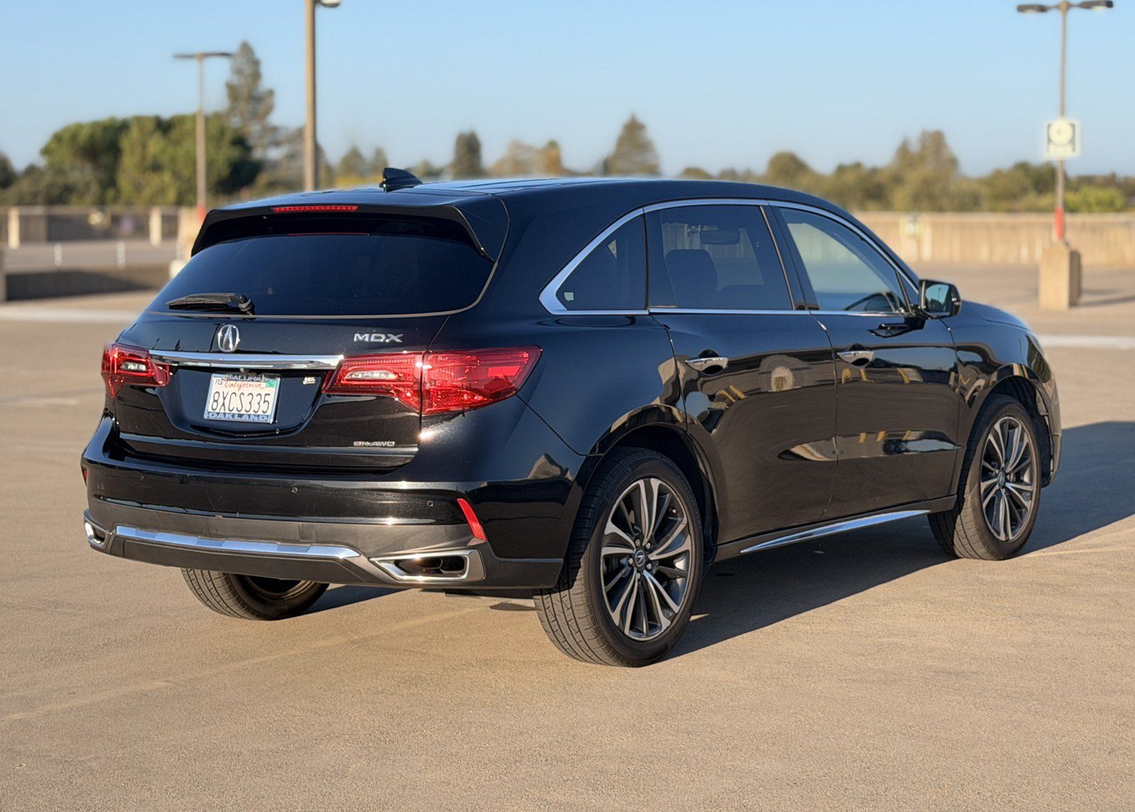 Used 2020 Acura MDX w/ Technology Package AWD/4WD image 3