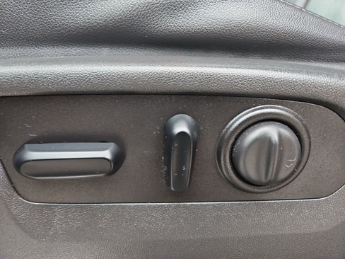 Used 2020 Chevrolet Silverado 2500 LTZ w/ LTZ Premium Package image 20