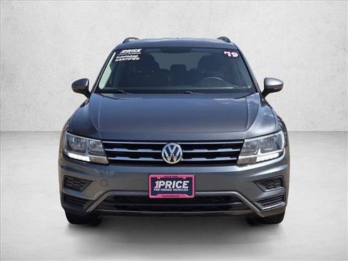 Used 2019 Volkswagen Tiguan S FWD image 2