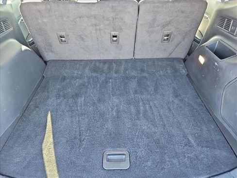 Used 2024 Ford Edge Titanium image 6