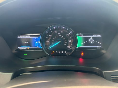 Used 2017 Ford Explorer XLT w/ Equipment Group 202A image 24