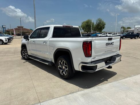 Used 2022 GMC Sierra 1500 SLT w/ SLT Convenience Package RWD image 5