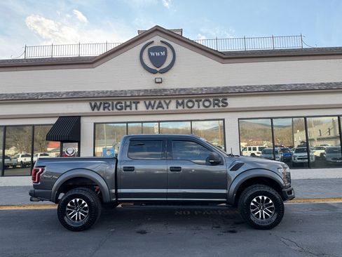 Used 2020 Ford F150 Raptor w/ Equipment Group 801A Mid image 2