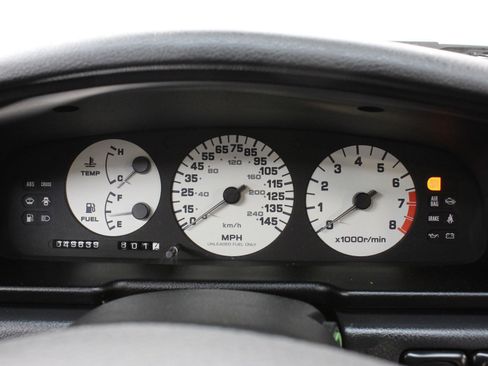 Used 1992 Nissan Maxima SE image 11