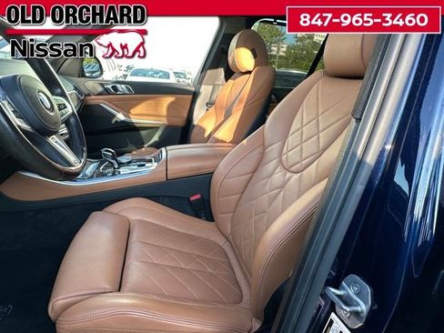 Used 2023 BMW X5 xDrive40i w/ Premium Essential Package AWD/4WD image 11