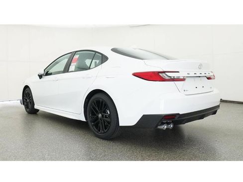 New 2026 Toyota Camry SE FWD image 21