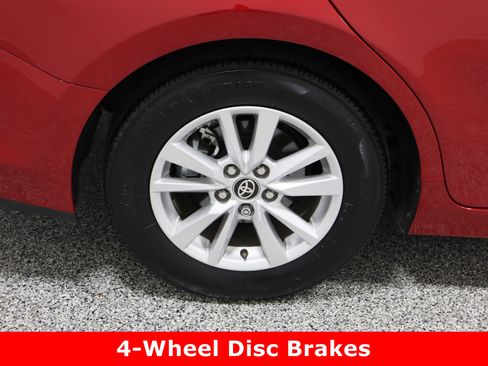 Certified 2025 Toyota Camry LE image 6