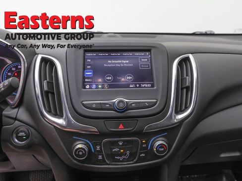 Used 2021 Chevrolet Equinox LT FWD image 11