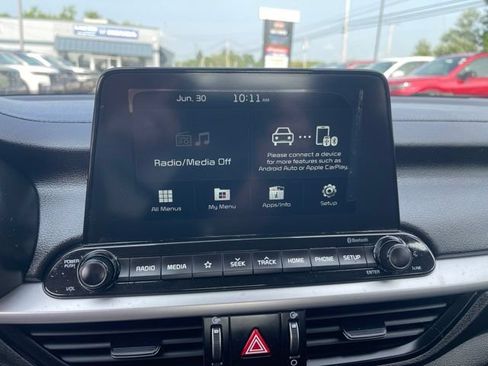 Used 2021 Kia Forte LXS FWD image 22
