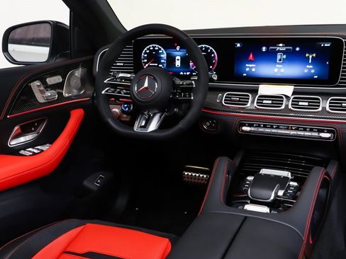 New 2026 Mercedes-Benz GLE 53 AMG 4MATIC Coupe image 12