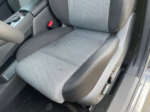 Used 2023 Nissan Rogue SV AWD/4WD image 24