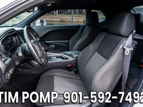 Used 2016 Dodge Challenger SXT w/ Blacktop Package image 11