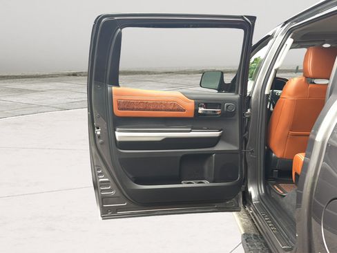 Used 2019 Toyota Tundra 1794 Edition AWD/4WD image 15