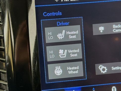 Used 2021 Jeep Cherokee Limited w/ Elite Package image 39