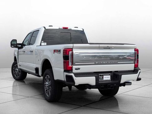 New 2026 Ford F250 Platinum w/ Platinum Plus Package AWD/4WD image 13