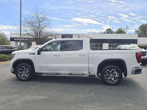 New 2026 GMC Sierra 1500 SLT w/ SLT Premium Package image 18