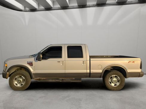 Used 2008 Ford F250 Lariat image 2