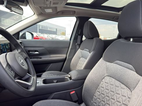 New 2026 Nissan Kicks SV w/ SV Premium Package image 26