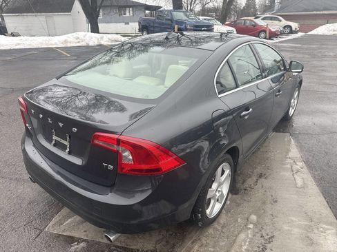 Used 2013 Volvo S60 T5 image 12