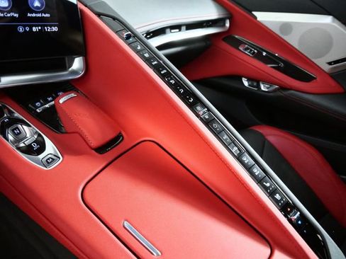 Used 2022 Chevrolet Corvette Stingray Preferred Conv w/ Battery Protection Package RWD image 19