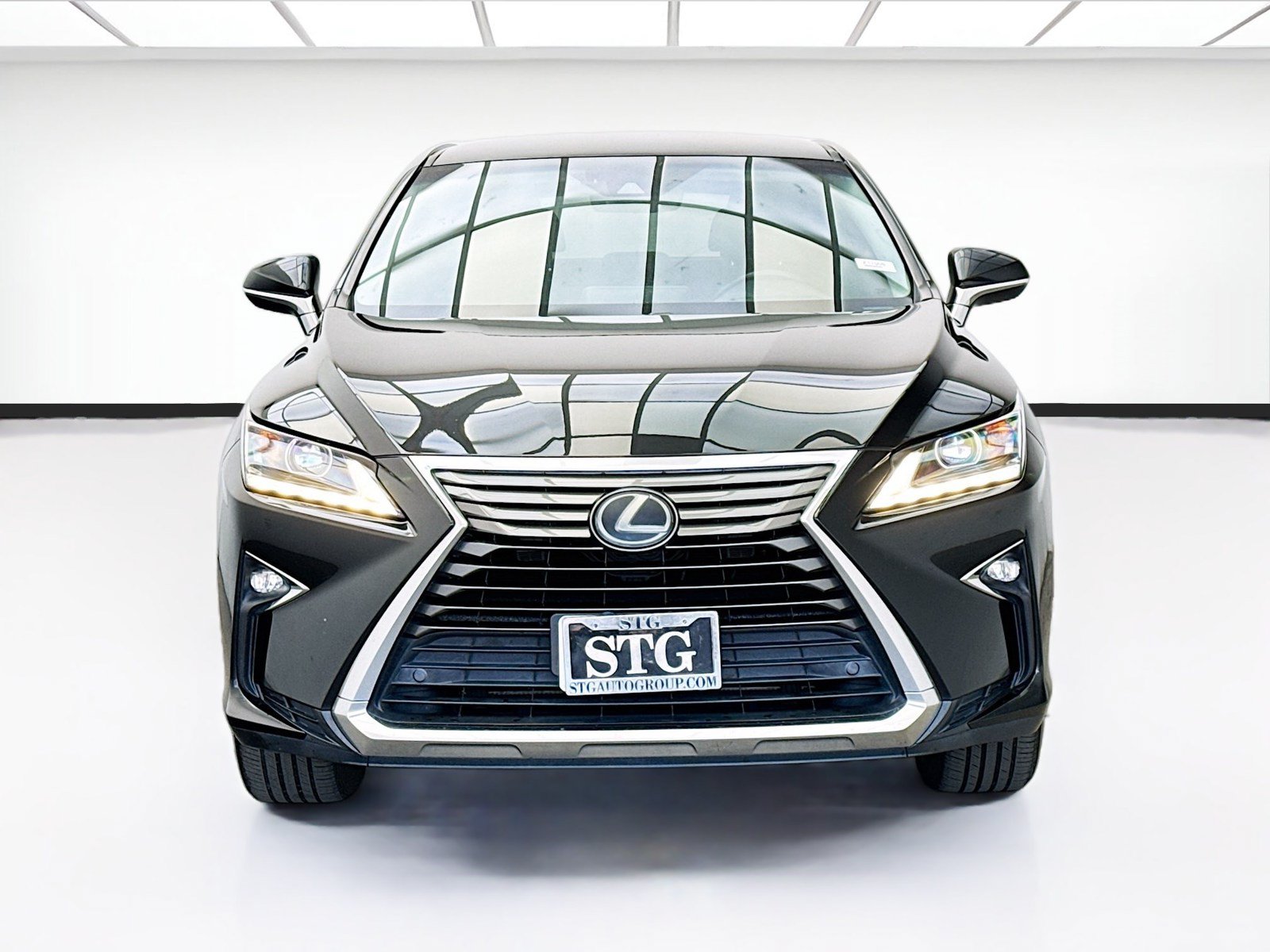 Used 2019 Lexus RX 350 AWD w/ Accessory Package image 2