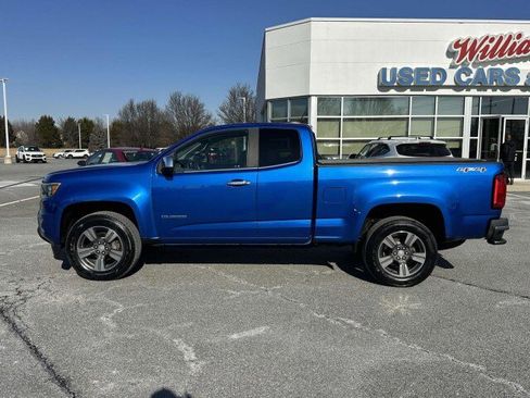 Used 2018 Chevrolet Colorado LT w/ Luxury Package, Chrome image 2