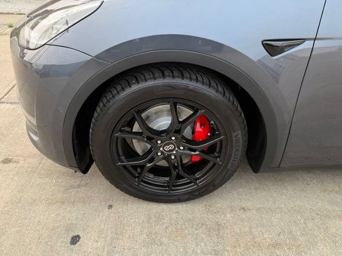 Used 2020 Tesla Model Y Performance AWD/4WD image 12