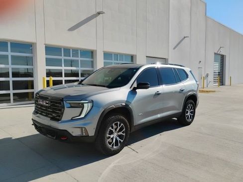 Used 2024 GMC Acadia AT4 w/ Super Cruise Package image 7