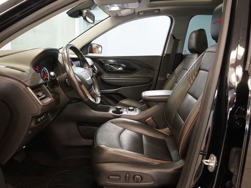 Used 2022 GMC Terrain AT4 w/ Infotainment Package II AWD/4WD image 5