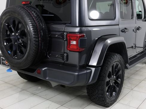 Used 2022 Jeep Wrangler Unlimited Sahara w/ Cold Weather Group image 41