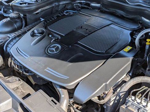 Used 2016 Mercedes-Benz E 350 Sedan image 24