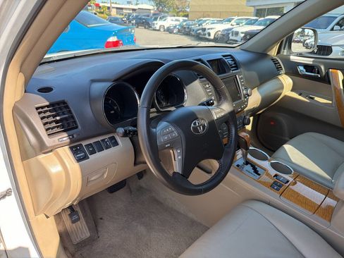 Used 2008 Toyota Highlander Limited image 41
