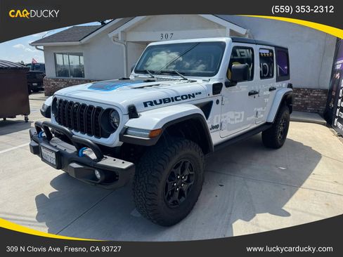 Used 2023 Jeep Wrangler Unlimited Rubicon 4xe AWD/4WD image 7