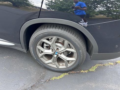 Used 2021 BMW X3 xDrive30i w/ Premium Package image 7