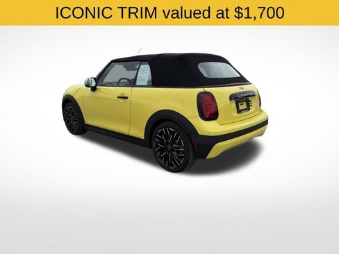 Used 2025 MINI Cooper S FWD image 3