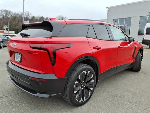 Used 2024 Chevrolet Blazer EV RS image 4