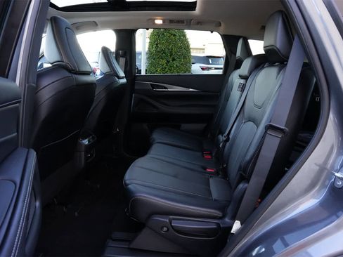 Certified 2023 INFINITI QX60 Luxe w/ Cargo Package image 19