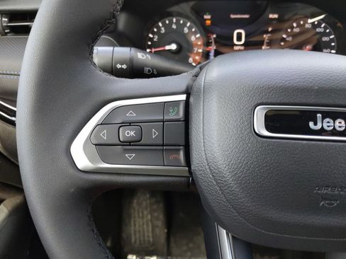 New 2026 Jeep Compass Latitude AWD/4WD image 23
