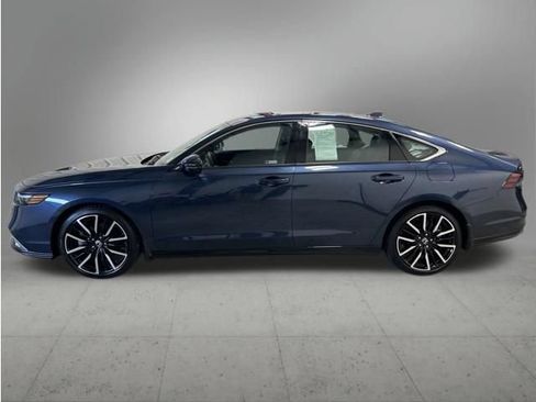 Certified 2025 Honda Accord Touring image 3