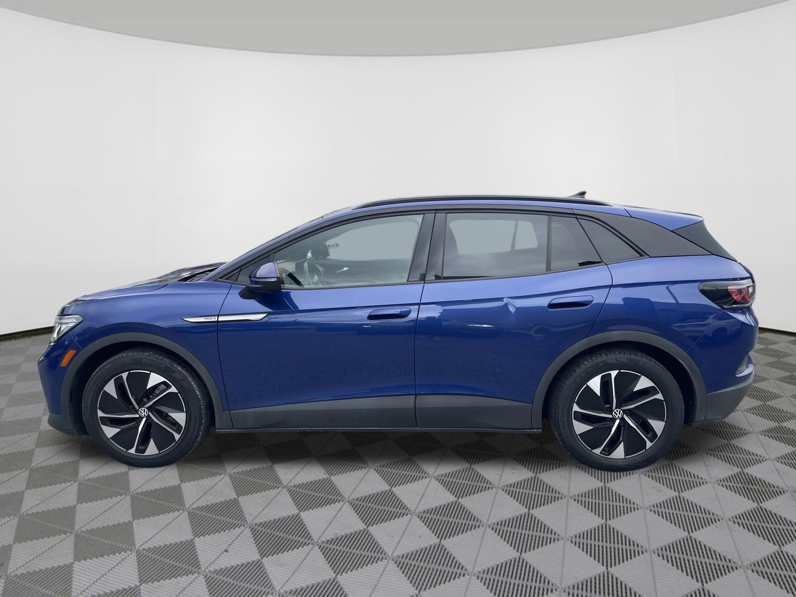 Used 2022 Volkswagen ID.4 Pro S RWD image 4