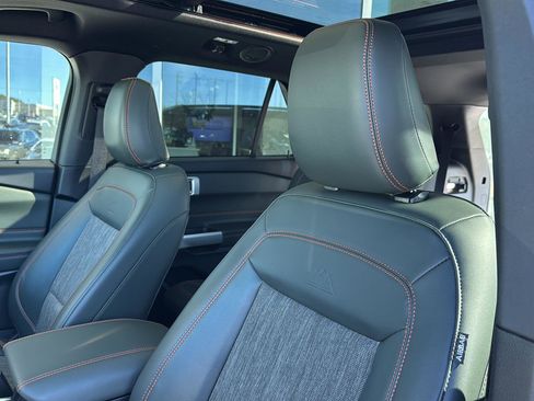 Used 2023 Ford Explorer Timberline image 27