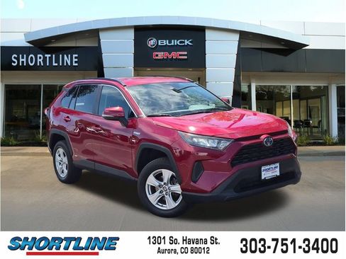 Used 2021 Toyota RAV4 LE AWD/4WD image 1