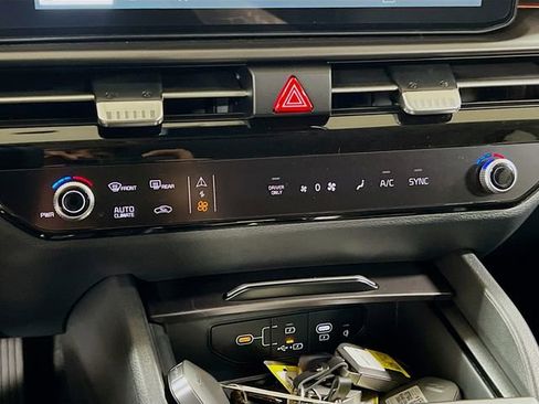 New 2026 Kia Sportage SX Prestige image 16