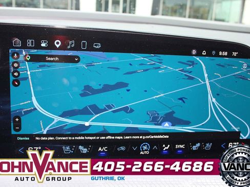 Used 2025 Chevrolet Suburban Premier AWD/4WD image 36