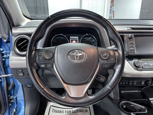 Used 2016 Toyota RAV4 Limited image 20