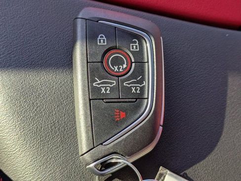 Used 2024 Chevrolet Corvette Stingray w/ Z51 Performance Package image 21