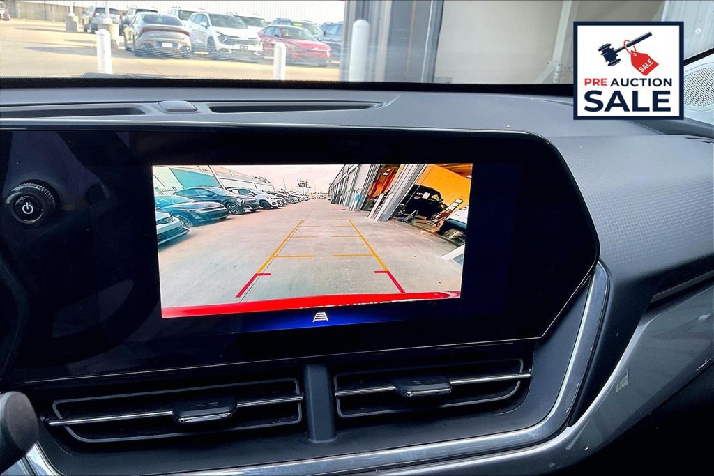 Used 2024 Chevrolet Trax ACTIV w/ Driver Confidence Package FWD image 21